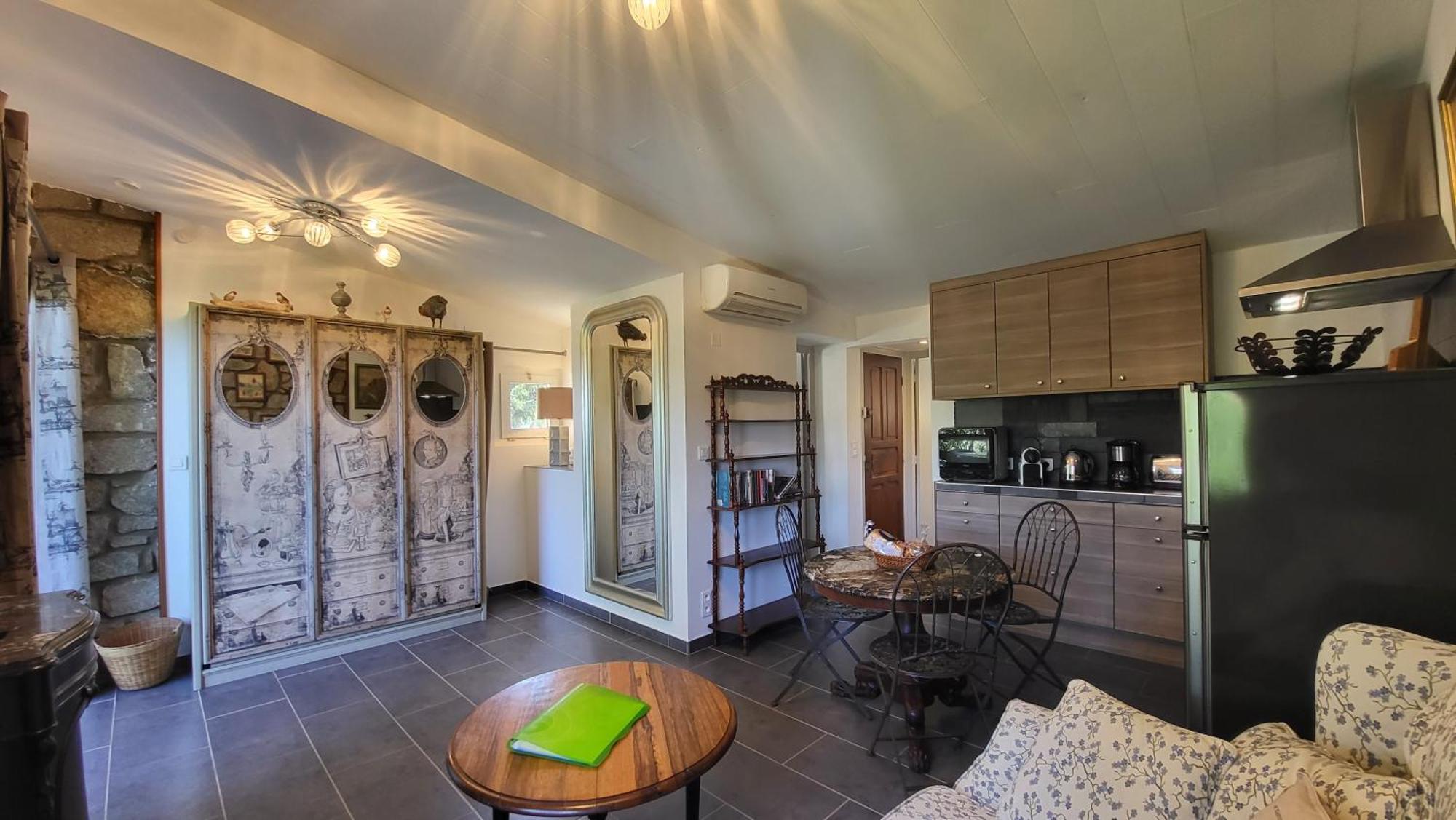 קאלבי Residence Di A Serra מראה חיצוני תמונה