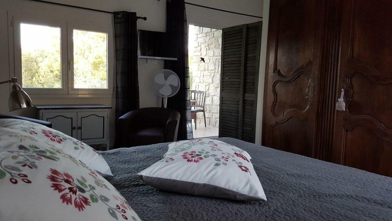 קאלבי Residence Di A Serra מראה חיצוני תמונה
